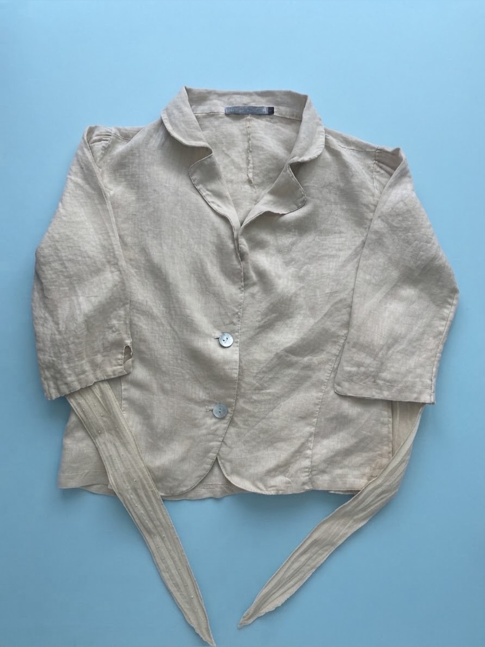 Massimo women’s Cream colored Tie-Waist Blazer. Size M.